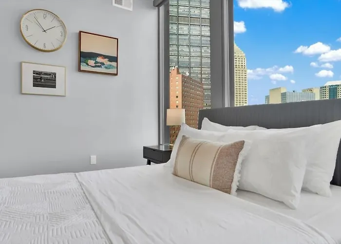 Cozysuites Spacious 2br, Ppg Paints Arena, Pitts * Pittsburgh